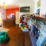 Sofi\'S Hostel